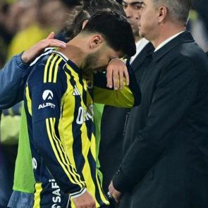 Fenerbah&ccedil;e'nin ma&ccedil; kadrosu a&ccedil;ıklandı! 3 isim yok