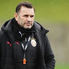 Eski y&ouml;netici a&ccedil;ıkladı! Galatasaray'da bomba Okan Buruk iddiası: Yollar ayrılabilir