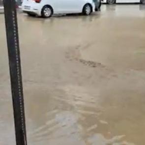 İzmir sağanak yağış sonrası yine suya g&ouml;m&uuml;ld&uuml;