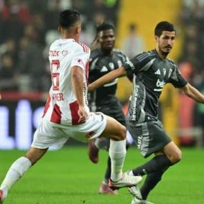 Kara Kartal Akdeniz ekibini konuk ediyor! Beşiktaş-Antalyaspor muhtemel 11'ler