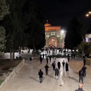 Mescid-i Aksa 41 g&uuml;n sonra ibadete a&ccedil;ıldı!