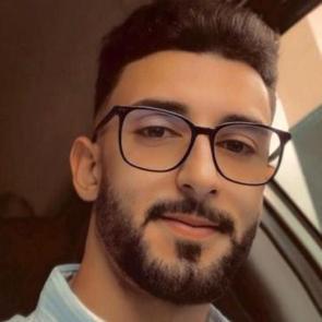 Motosikletle kaza yapan gen&ccedil; hayata tutunamadı