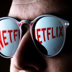 Netflix&rsquo;ten skandal mesaj! Trump&rsquo;ın tehdidine g&ouml;nderme: Katliam i&ccedil;in Filistin se&ccedil;kisi!