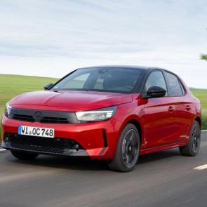 Opel'den nisan ayına &ouml;zel sıfır faizli ara&ccedil; kampanyası başladı