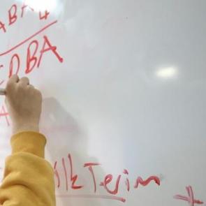 Kıtaları birleştiren sınıflar: Uluslararası imam hatiplerde rekor başvuru