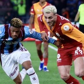 T&uuml;rkiye'nin g&uuml;ndemindeki pozisyonda hakemler ne konuştu? TFF VAR kayıtlarını a&ccedil;ıkladı