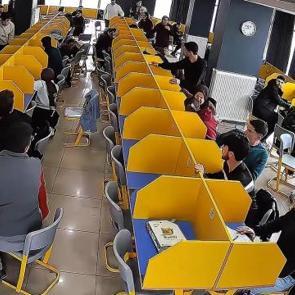 Van&rsquo;da 5.2'lik depremde canlarını hi&ccedil;e sayan kahraman &ouml;ğretmenlerin tahliye m&uuml;cadelesi