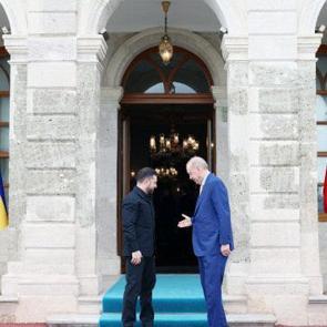 Zelenskiy'den Erdoğan'a videolu mesaj