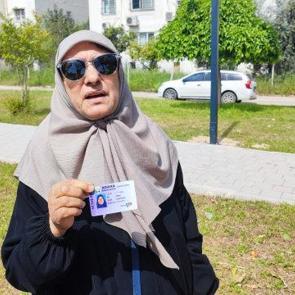 Adana'da 66 yaşındaki kadının &uuml;cretsiz biniş hakkı engellendi iddiası 