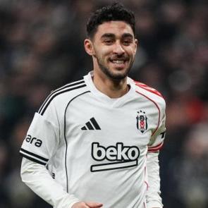 Beşiktaş'ta şok sakatlık! Sezonu kapattı