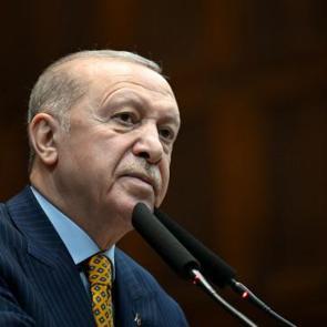 Cumhurbaşkanı Erdoğan'dan erken se&ccedil;im a&ccedil;ıklaması! Tartışmalara noktayı koydu