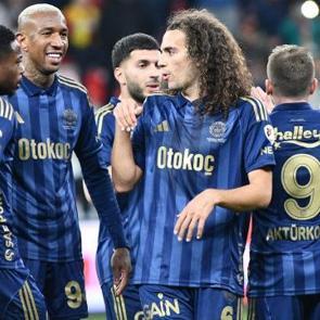 Fenerbah&ccedil;e Y&ouml;netimi g&ouml;z&uuml;n&uuml; kararttı! 5'te 5 yapılıp şampiyon olunursa tarihi prim kararı