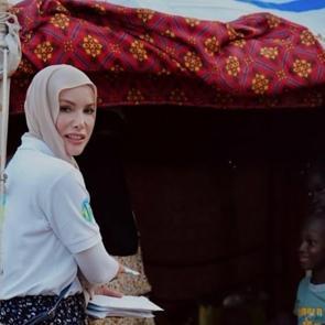 Gamze &Ouml;z&ccedil;elik'ten 8 yıl sonra bir ilk! Ekranlara d&ouml;nmeye hazırlanıyor