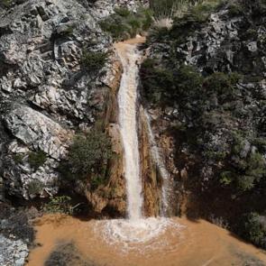 Ge&ccedil;tiğimiz yıl yok olmuştu! Hatay&rsquo;ın Şarlak Şelalesi tekrardan akmaya başladı