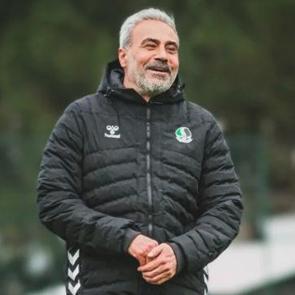 K&uuml;me d&uuml;şmesi kesinleşince teknik direkt&ouml;re veda ettiler