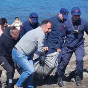 Rize'de sahilde erkek cesedi bulundu
