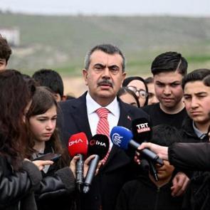 Başkan Erdoğan'dan talimat! Bakan Tekin duyurdu! Okullarla ilgili yeni kararlar