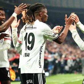 Beşiktaş'ın yıldızlarından zafer yorumu!