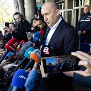 Bulgaristan'da se&ccedil;im! Sonu&ccedil; belli oldu! B&uuml;y&uuml;k farkla kazandı