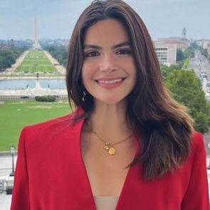 İngiltere, ABD&rsquo;li Valentina Gomez'in &uuml;lkeye girişini yasakladı