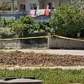 Sarımsak tarlasında 'bomba' alarmı! Ekipler harekete ge&ccedil;ti!