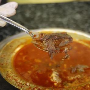 Şifasını duyan kuyruğa girdi: Gaziantep&rsquo;te kelle pa&ccedil;a &ccedil;orbasına yoğun ilgi