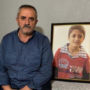13 yıldır oğlunun katilinin bulunmasını bekleyen baba: Bu normal bir &ouml;l&uuml;m değil
