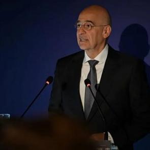 Yunan bakandan T&uuml;rkiye itirafı: &Uuml;lkesinin i&ccedil;ine d&uuml;şt&uuml;ğ&uuml; durumu a&ccedil;ıkladı