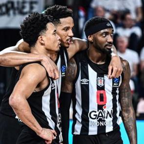 Beşiktaş'a b&uuml;y&uuml;k alkış: Son saniyeye kadar vazge&ccedil;meyen m&uuml;cadele