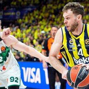 Fenerbah&ccedil;e Beko seride 1-0 &ouml;ne ge&ccedil;ti!