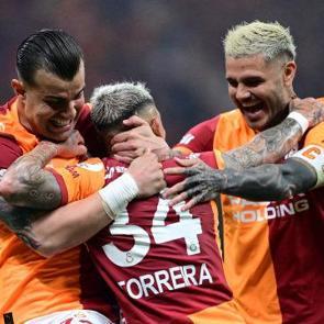 Galatasaray Samsun'a şampiyonluk turu i&ccedil;in gidecek!