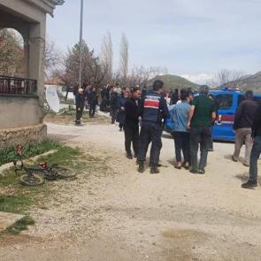Kayseri'de &ouml;nce karısına sonra kendi canına kıydı 