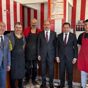 Konya'da belediye başkanlarından esnaf ziyareti!
