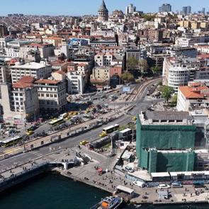 Par&ccedil;aları boğazın altında olan cami, 68 yıl sonra tekrardan inşa ediliyor