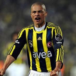 Alex de Souza, Fenerbah&ccedil;e'de desteklediği başkan adayını a&ccedil;ıkladı