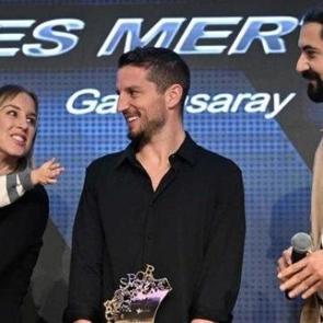 Anlaşma tamam! Mertens, T&uuml;rkiye'ye geri d&ouml;n&uuml;yor