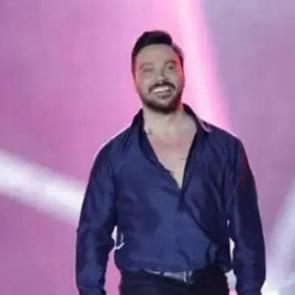 Sinan Ak&ccedil;ıl 'T&uuml;rkler Geliyor' marşının yayın tarihini a&ccedil;ıkladı
