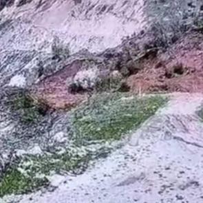 Tokat'ta heyelan g&uuml;venlik kamerasına yansıdı