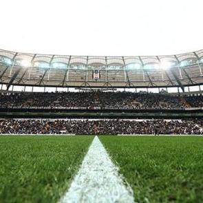 Trabzonspor taraftarları trib&uuml;ne alınacak mı? Beşiktaş duyurdu