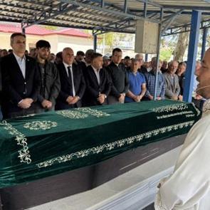 T&uuml;rkiye vahşeti konuşuyordu: K&uuml;bra Yapıcı son yolculuğuna uğurlandı! 