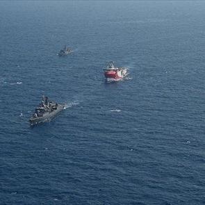 Atina ve Tel Aviv'i titreten hamle! T&uuml;rkiye d&uuml;ğmeye bastı