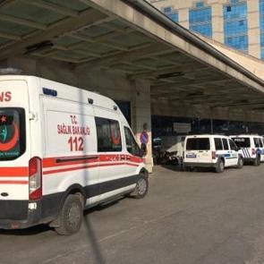 Siirt'te zehirlenme ş&uuml;phesi: 16 &ouml;ğrenci hastaneye kaldırıldı 
