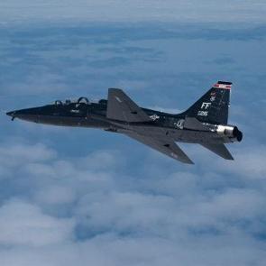 ABD'de askeri eğitim u&ccedil;ağı yere &ccedil;akıldı: 2 pilot sağ!