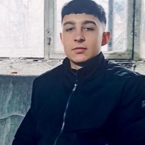 Arkadaşının motosikleti ile kaza yaptı, hastanede &ouml;ld&uuml;