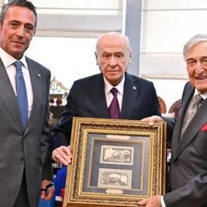 Bah&ccedil;eli, Rahmi Ko&ccedil; ve Ali Ko&ccedil;'u kabul etti! 100. yıl daveti