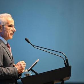 Bakan Uraloğlu, 5G'ye ge&ccedil;en vatandaş sayısını a&ccedil;ıkladı! 40 g&uuml;nde dev atılım