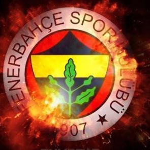 Fenerbah&ccedil;e imzayı a&ccedil;ıkladı! Başarılı oyuncu ile nikah tazelendi