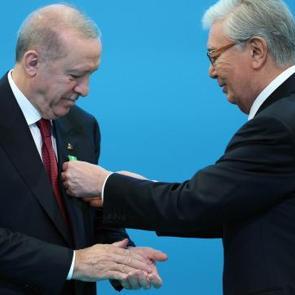 Kazakistan'dan anlamlı jest! İlk kez Cumhurbaşkanı Erdoğan'a verildi!