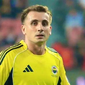Kerem Akt&uuml;rkoğlu'ndan Fenerbah&ccedil;e taraftarlarına s&ouml;z!