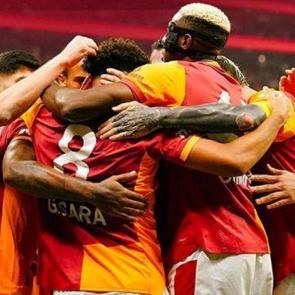 Fransızlar Galatasaray'ı konuşuyor! 'Rakiplerine şampiyonluk r&uuml;yasını bile yasakladılar'